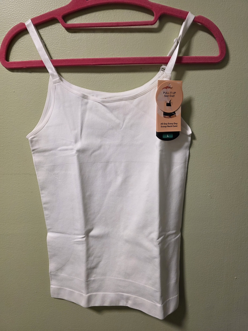 Shapermint White Scoop Neck Seamless Cami- Large